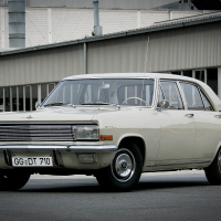Opel_120_let_AMZS (2 of 54).jpg