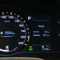 Hyundai ioniq PHEV supertest (5 of 14).jpg