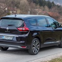 Renault grand scenic energy TCE 160 (3 of 5).jpg