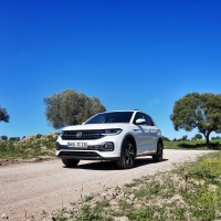 Volkswagen T-cross za volanom (7 of 18).jpg