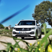 Volkswagen T-cross za volanom (8 of 18).jpg