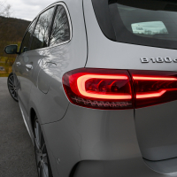 Mercedes-benz B 180 d AMG line (28 of 33).jpg