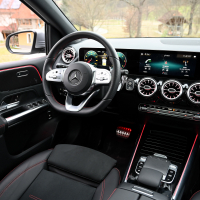 Mercedes-benz B 180 d AMG line (24 of 33).jpg