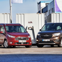 Ford tourneo connect 1.5 ecoblue titanium in opel combo life 1.5 turbo D innovation 96 kW (8 of 37).jpg