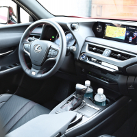Lexus UX (13 of 25).jpg