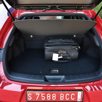 Lexus UX (14 of 25).jpg