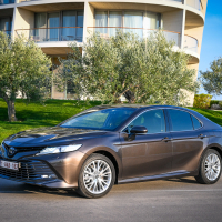 Toyota camry hybrid (21 of 21).jpg