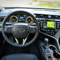 Toyota camry hybrid (9 of 21).jpg
