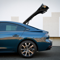 Peugeot 508 GT line 2.0 BlueHDi 180 (23 of 27).jpg