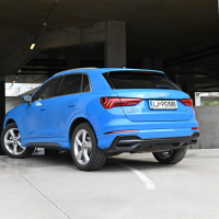 Audi Q3 35 TFSI S tronic S line (24 of 26).jpg
