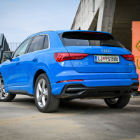 Audi Q3 35 TFSI S tronic S line (11 of 26).jpg