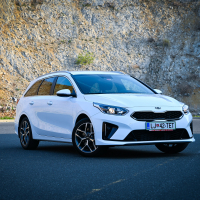 Kia ceed sw 1,6 CRDi GTline (4 of 16).jpg
