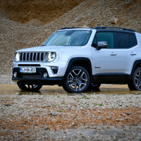 Jeep renegade AWD (8 of 11).jpg