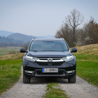 Honda CR-V hybrid 2.0 i-MMD AWD (19 of 24).jpg
