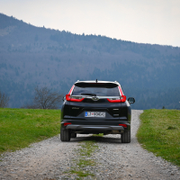 Honda CR-V hybrid 2.0 i-MMD AWD (17 of 24).jpg