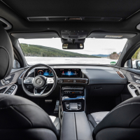 Mercedes EQC 400 (15 of 25).jpg
