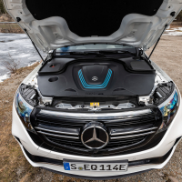 Mercedes EQC 400 (19 of 25).jpg