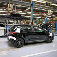 Renault clio Revoz izdelava (17 of 27).jpg