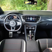 Volkswgen t-roc sport (9 of 10).jpg