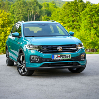Volkswagen T-cross style 1.0 TSI  (4 of 30).jpg
