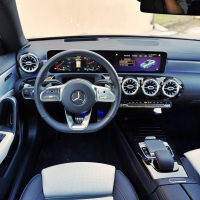 Mercedes CLA 220 (15 of 19).jpg