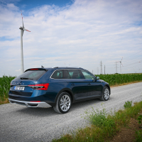 Škoda_superb_AMZS_za_volanom (7 of 33).jpg