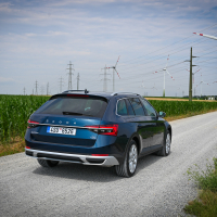 Škoda_superb_AMZS_za_volanom (5 of 33).jpg