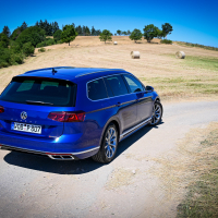 Prenovljeni_volkswagen_passat (7 of 27).jpg