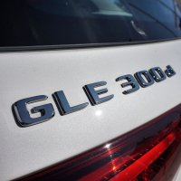 Mercedes GLE 300d 4matic (7 of 25).jpg