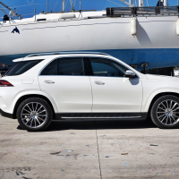 Mercedes GLE 300d 4matic (6 of 25).jpg