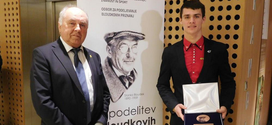 Anton Breznik, predsednik Avto-moto zveze Slovenije, in Tim Gajser, motokrosist, na podelitvi Bloudkovih nagrad.