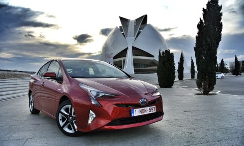 Za volanom: nova toyota prius