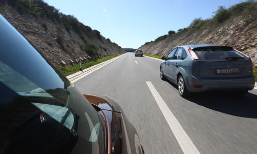 Prehitevanje, eden najnevarnejših vozniških manevrov