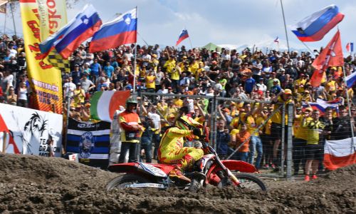 Tim Gajser s pomočjo navijačev do sedmega mesta