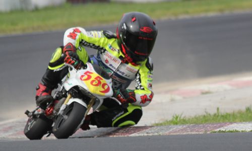 Na Racelandu uspešen začetek DP za panoge minimoto, skuter, supermoto in starodobniki