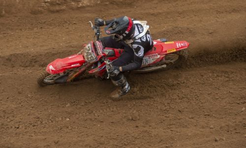 Febvre le še točko pred Gajserjem