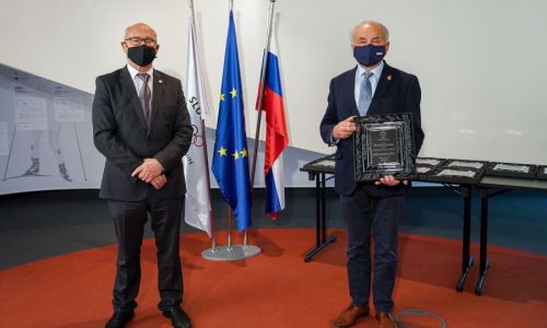 AMZS prejel Častno listino OKS - ZŠZ