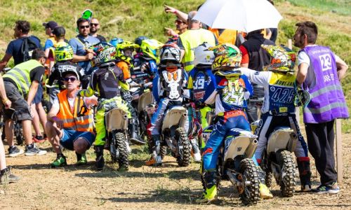 Izobraževanje za motokros funkcionarje in spremljevalce voznikov razreda MX50 ter začetnike