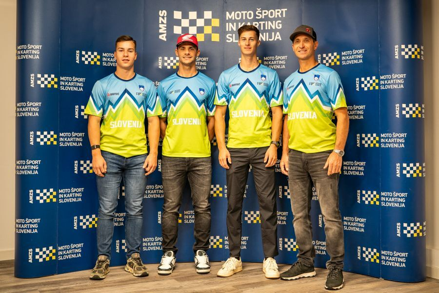 Motokros reprezentanca Slovenije za Pokal narodov v ZDA (z leve): Jaka Peklaj, Tim Gajser, Jan Pancar in selektor Sašo Kragelj.